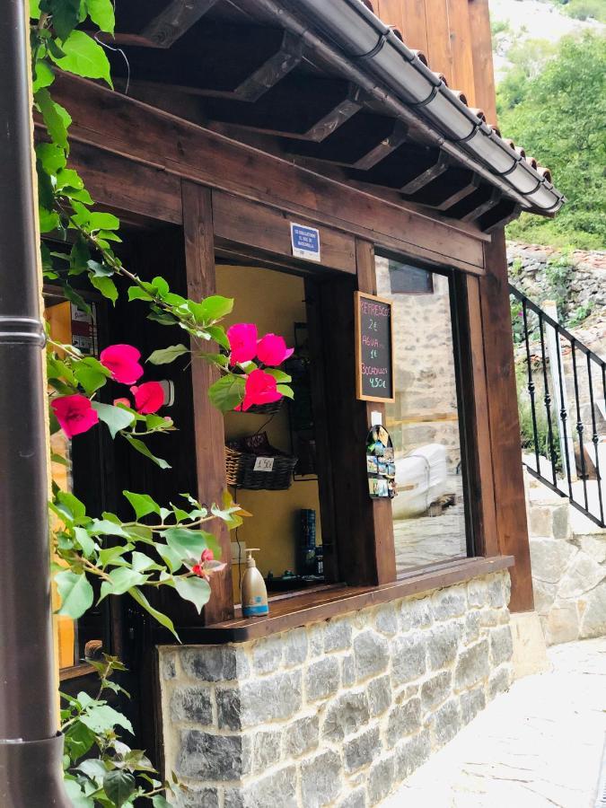 Albergue Villa De Bulnes Bagian luar foto