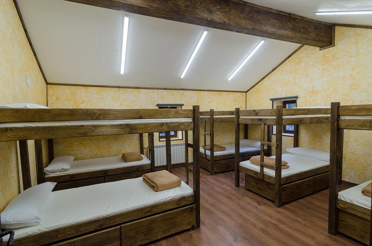 Albergue Villa De Bulnes Bagian luar foto