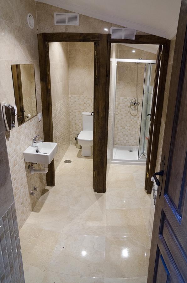 Albergue Villa De Bulnes Bagian luar foto